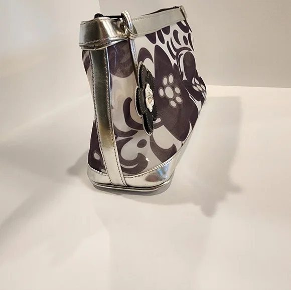 Vera Bradley Cosmetic Toiletry Zippered Bag Night & Day Pattern - Picture 4 of 5